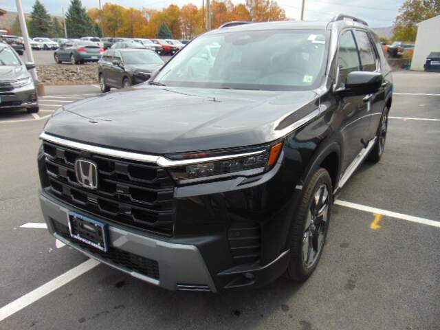  2026 Honda Pilot Image: 0