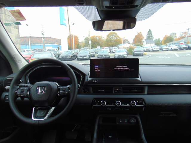  2026 Honda Pilot Image: 9