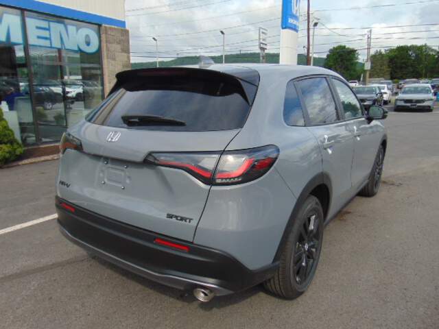  2027 Honda HR-V Image: 4
