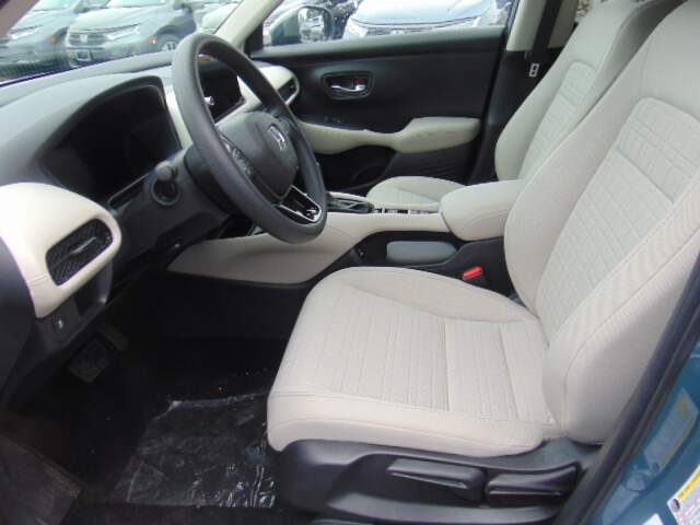  2027 Honda HR-V Image: 9
