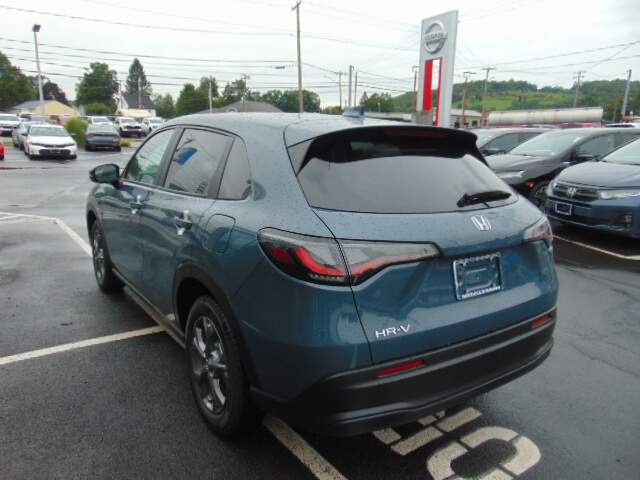  2027 Honda HR-V Image: 7