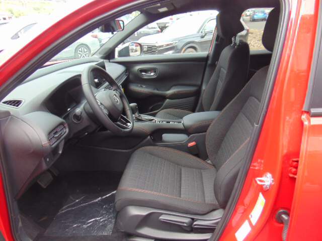  2027 Honda HR-V Image: 9