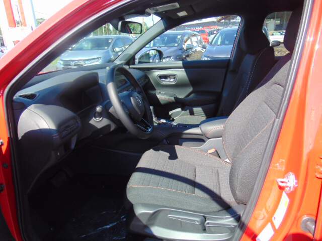  2027 Honda HR-V Image: 10
