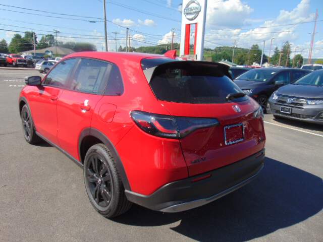  2027 Honda HR-V Image: 6