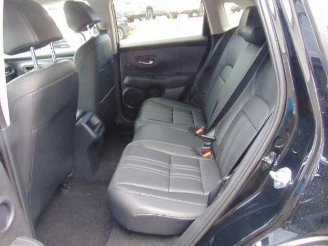  2027 Honda HR-V Image: 8