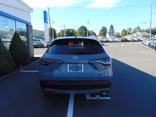  2027 Honda HR-V Image: 4
