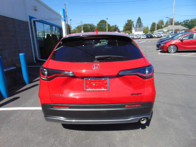  2027 Honda HR-V Image: 5