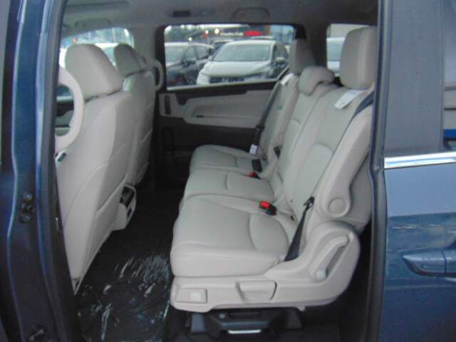  2027 Honda Odyssey Image: 7