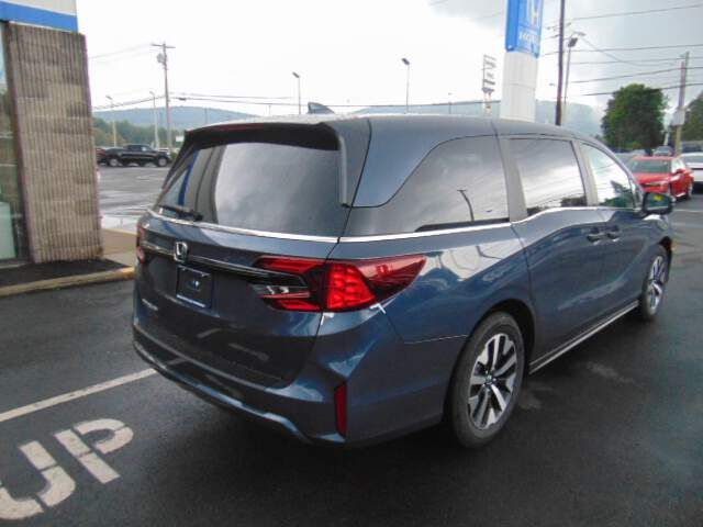  2027 Honda Odyssey Image: 4