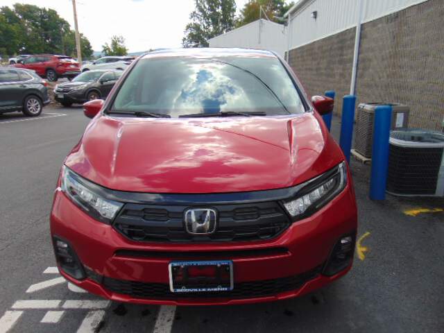  2027 Honda Odyssey Image: 1