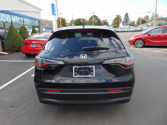  2027 Honda HR-V Image: 5