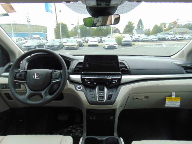  2027 Honda Odyssey Image: 9