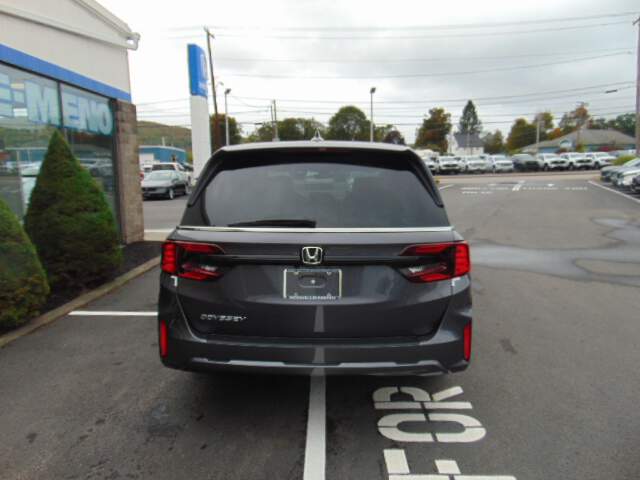  2027 Honda Odyssey Image: 5