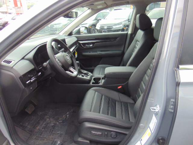  2027 Honda CR-V Image: 8