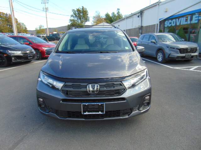  2027 Honda Odyssey Image: 1