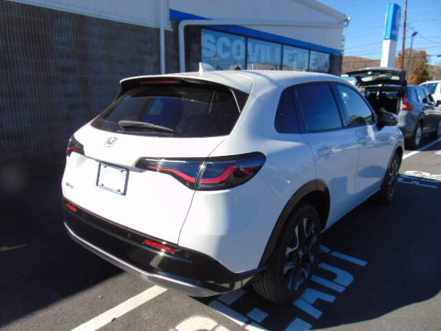  2027 Honda HR-V Image: 4