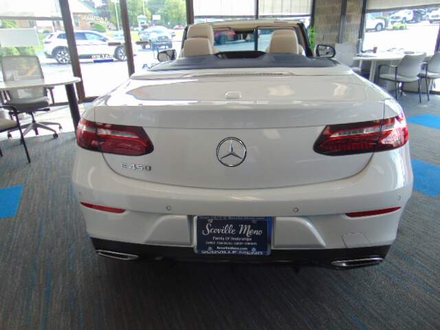  2023 Mercedes-Benz E-450 Image: 8