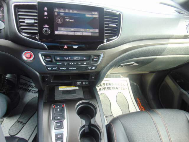  2022 Honda Passport Image: 11