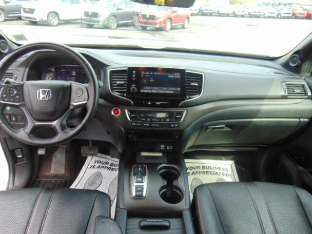  2022 Honda Passport Image: 15