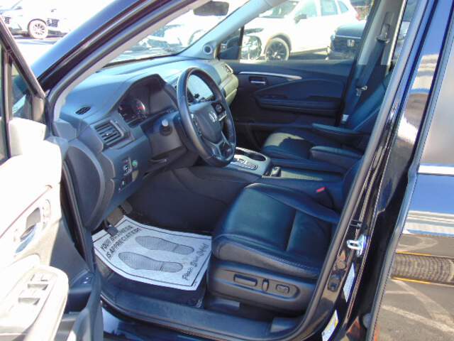  2022 Honda Pilot Image: 10