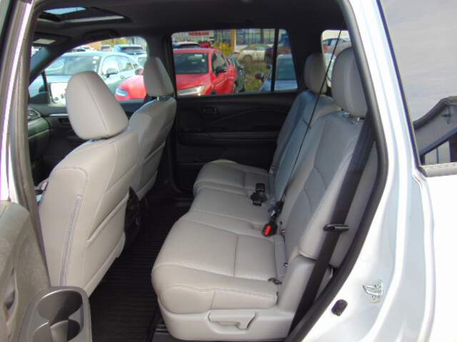  2023 Honda Passport Image: 7