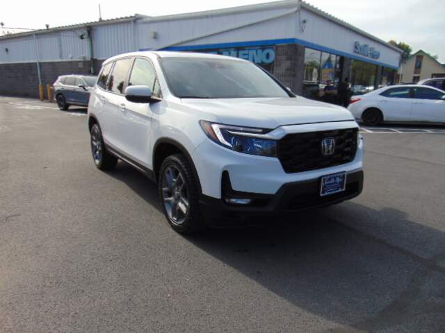  2023 Honda Passport Image: 0