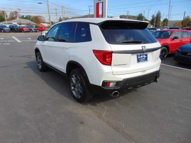  2023 Honda Passport Image: 4
