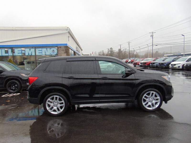  2025 Honda Passport Image: 3