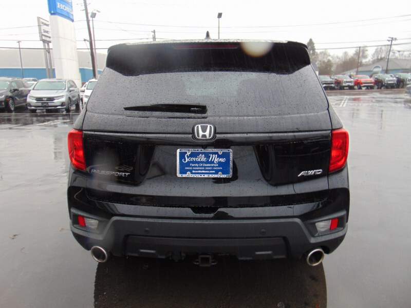  2025 Honda Passport Image: 5