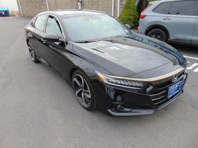  2022 Honda Accord Image: 0