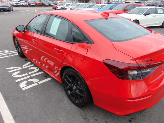  2025 Honda Civic Image: 3