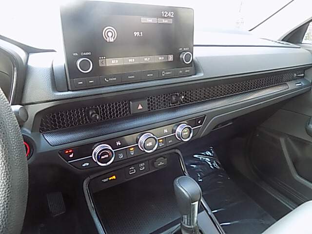  2023 Honda CR-V Image: 10