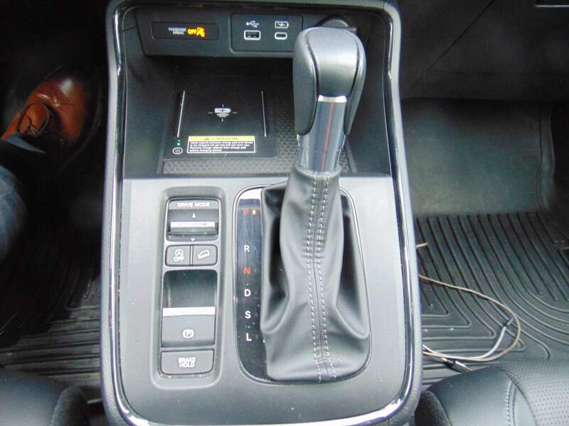  2025 Honda CR-V Image: 10