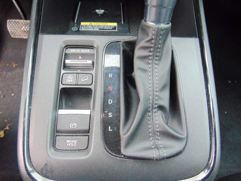  2023 Honda CR-V Image: 10