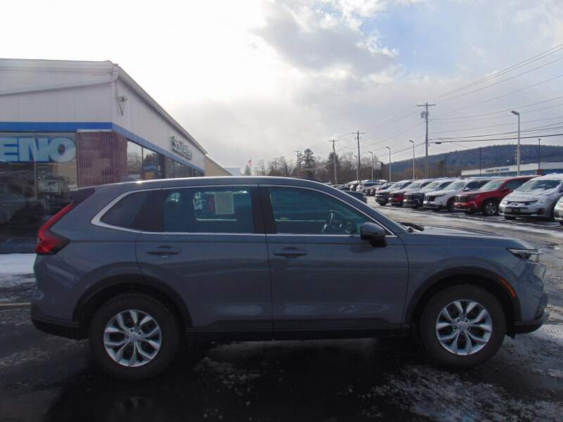  2023 Honda CR-V Image: 3