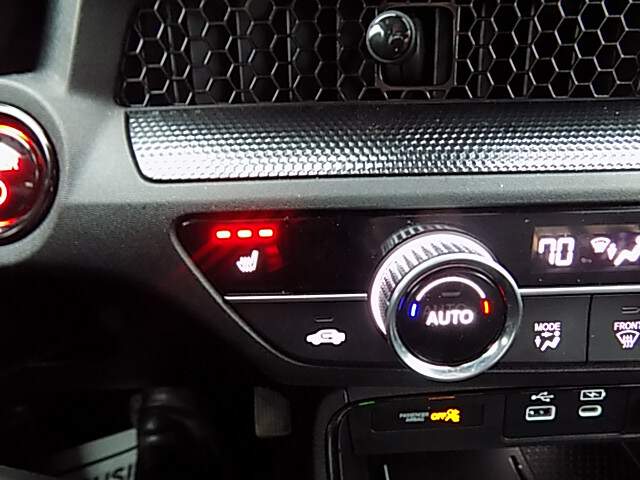  2024 Honda CR-V Image: 10