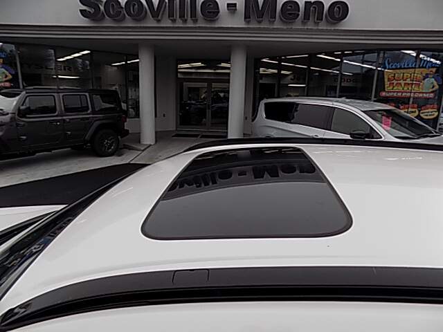  2024 Honda CR-V Image: 8