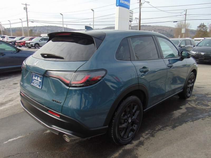  2024 Honda HR-V Image: 4