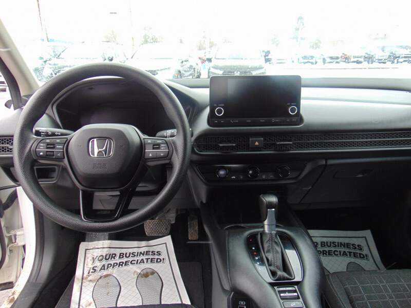  2023 Honda HR-V Image: 10