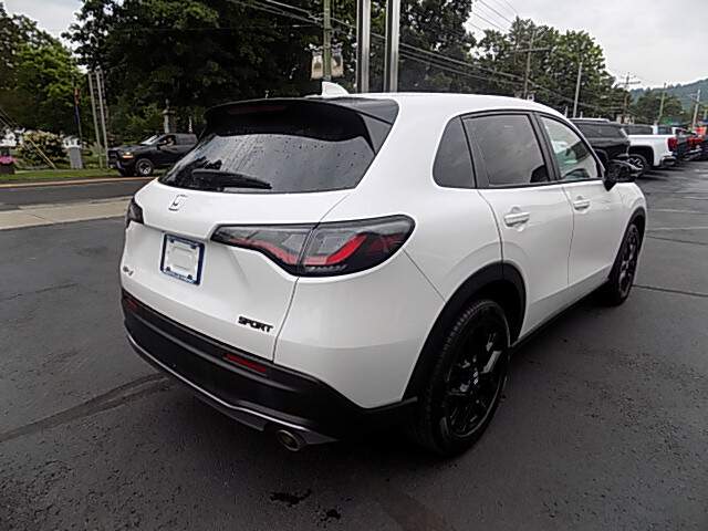  2024 Honda HR-V Image: 4
