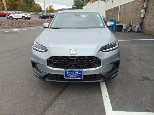  2024 Honda HR-V Image: 1