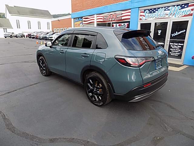  2024 Honda HR-V Image: 2