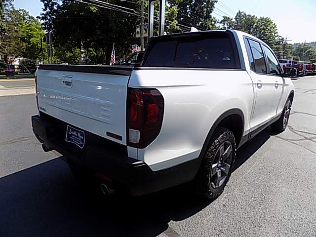  2025 Honda Ridgeline Image: 4