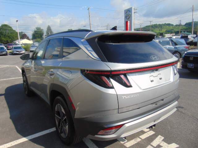  2025 Hyundai Tucson Image: 7