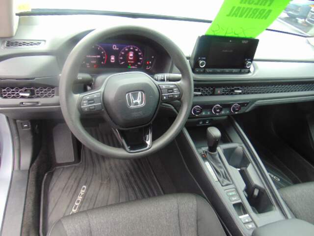  2025 Honda Accord Image: 7