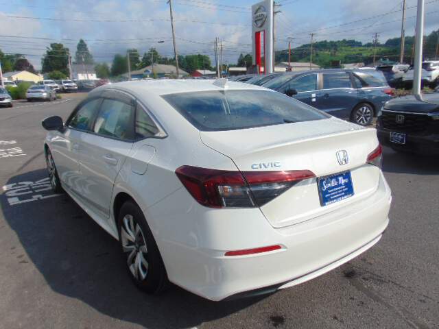  2025 Honda Civic Image: 7