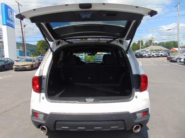  2023 Honda Passport Image: 6